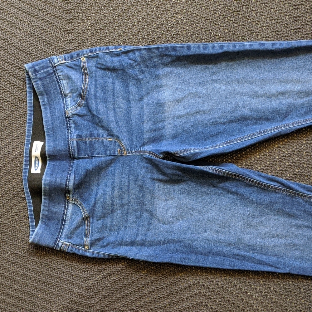 Old Navy Mid-Rise Rockstar Jeggings (Size 12)